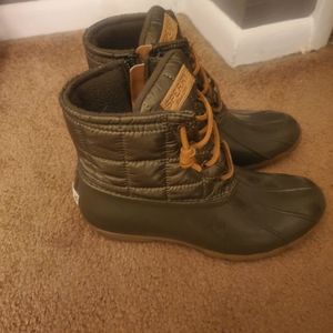 Womens duck boots